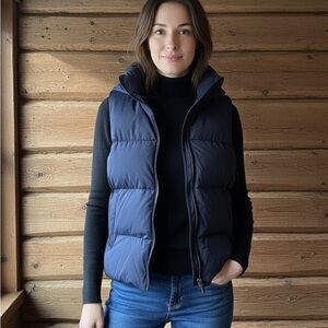 Women's Midnight Blue Puffer Vest / Correction - Size Medium